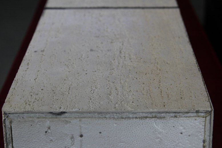 仿砂岩EPS线条构件实物